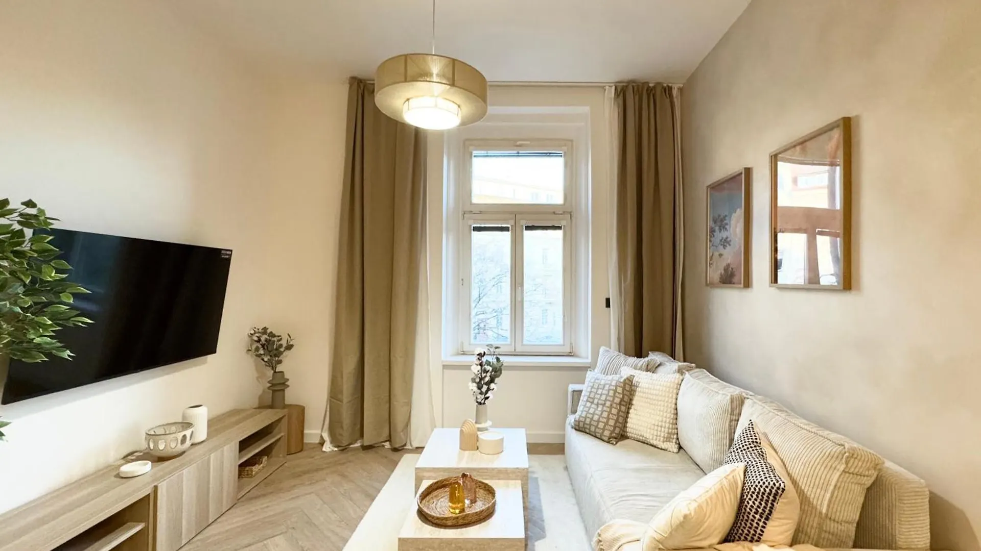 דירה Golden Wabi-Sabi Apartment, פראג